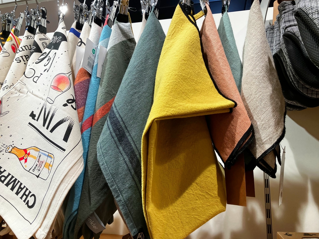 お店で販売されているトーション