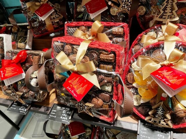 フランスのクリスマスシーズンのお菓子とは？