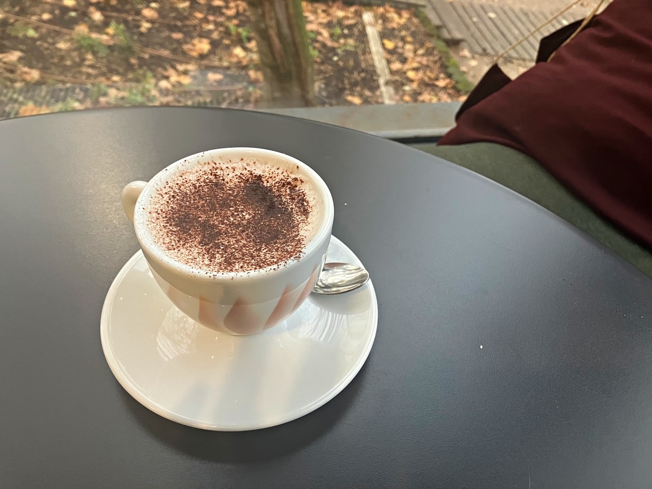 カフェのショコラショー